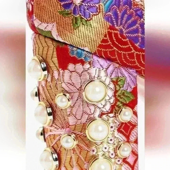 Women's Boohoo Ida Oriental Print Embellished Block Heels Sz 5 US, Sz 3 UK $51 - Picture 4 of 5